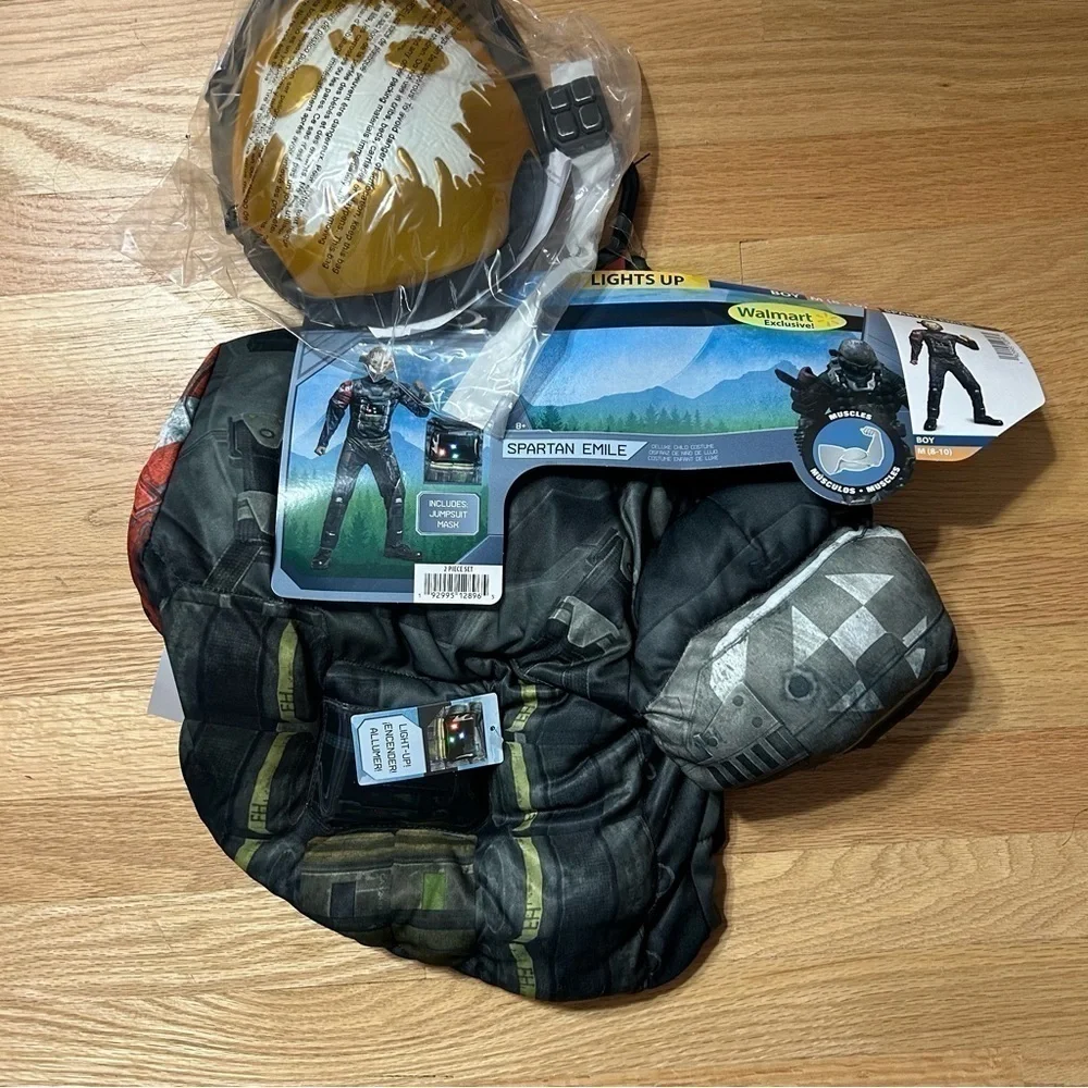 Halo Spartan Emile Costume NEW Lights Up Medium 8-10 Kids Halloween Green